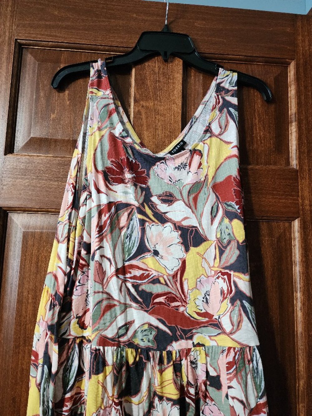 Torrid Challis Stitch Detail Tank in Floral Multi
